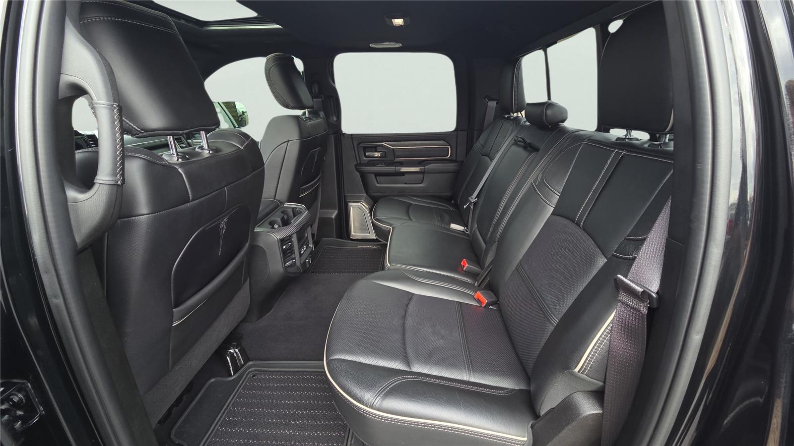 2021 Ram 3500 Limited photo 4