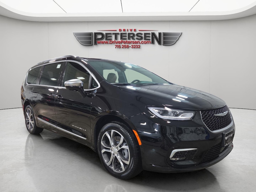 New 2026 Chrysler Pacifica PINNACLE AWD Passenger Van