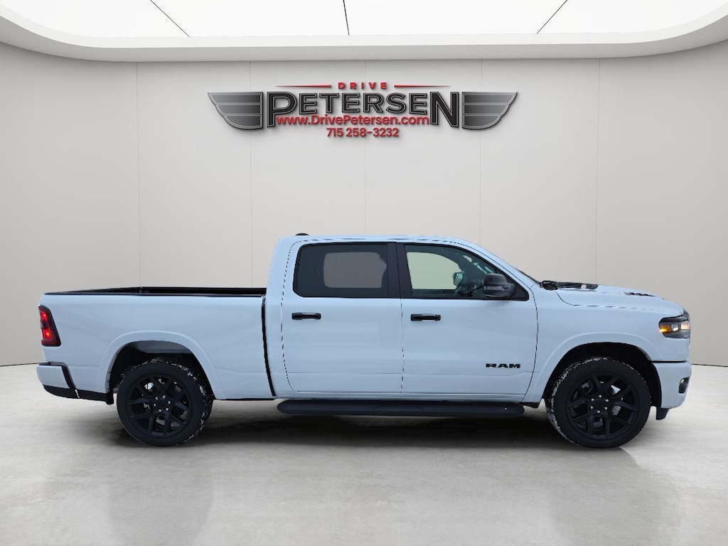 New 2026 Ram 1500 LARAMIE CREW CAB 4X4 6'4 BOX Pickup