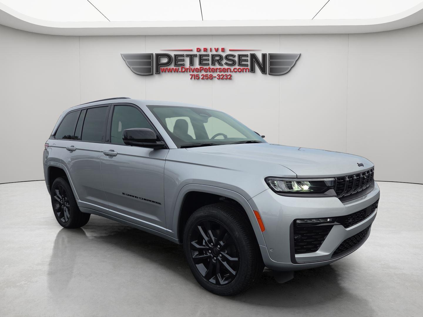 2026 Jeep Grand Cherokee Limited Reserve's photo