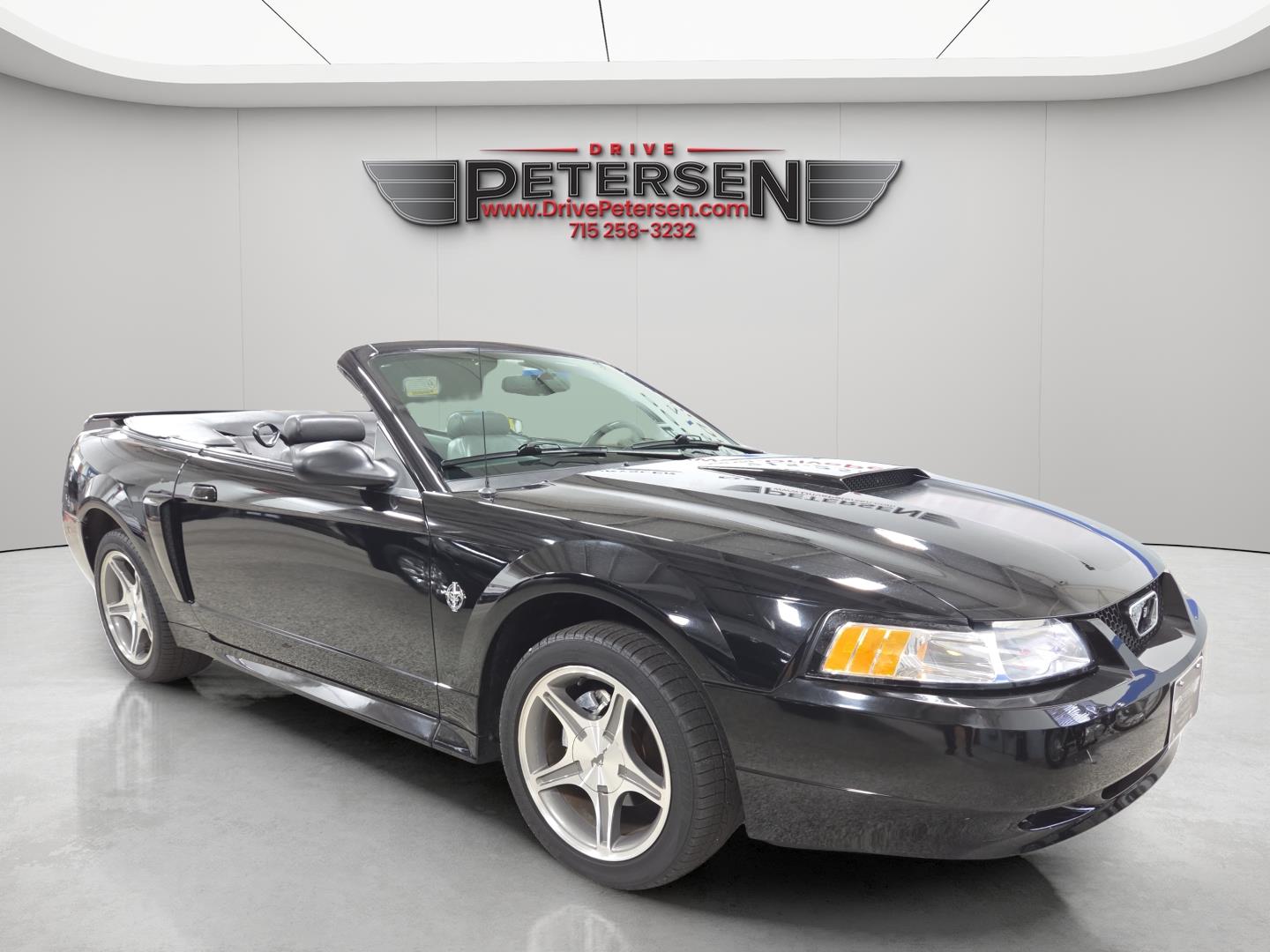 Used 1999 Ford Mustang GT with VIN 1FAFP45X9XF156828 for sale in Waupaca, WI