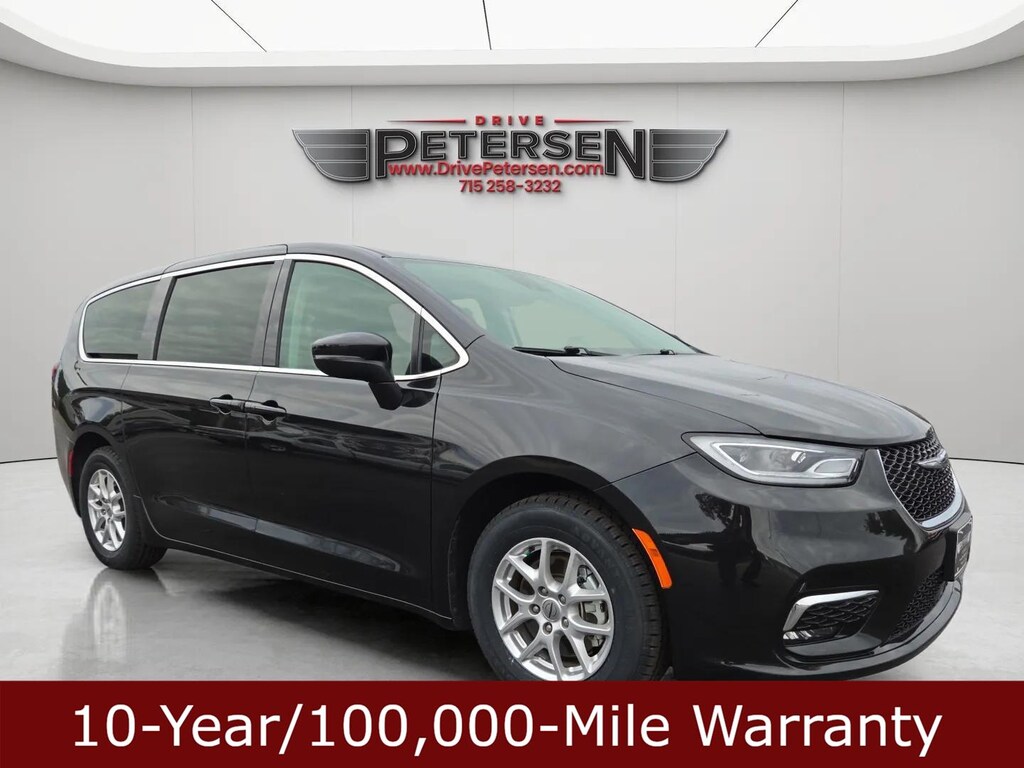 Used 2023 Chrysler Pacifica Touring L Van