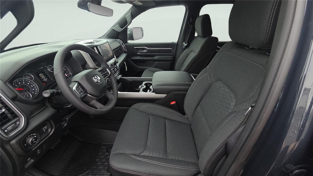 New 2026 Ram 1500 BIG HORN CREW CAB 4X4 5'7 BOX Pickup