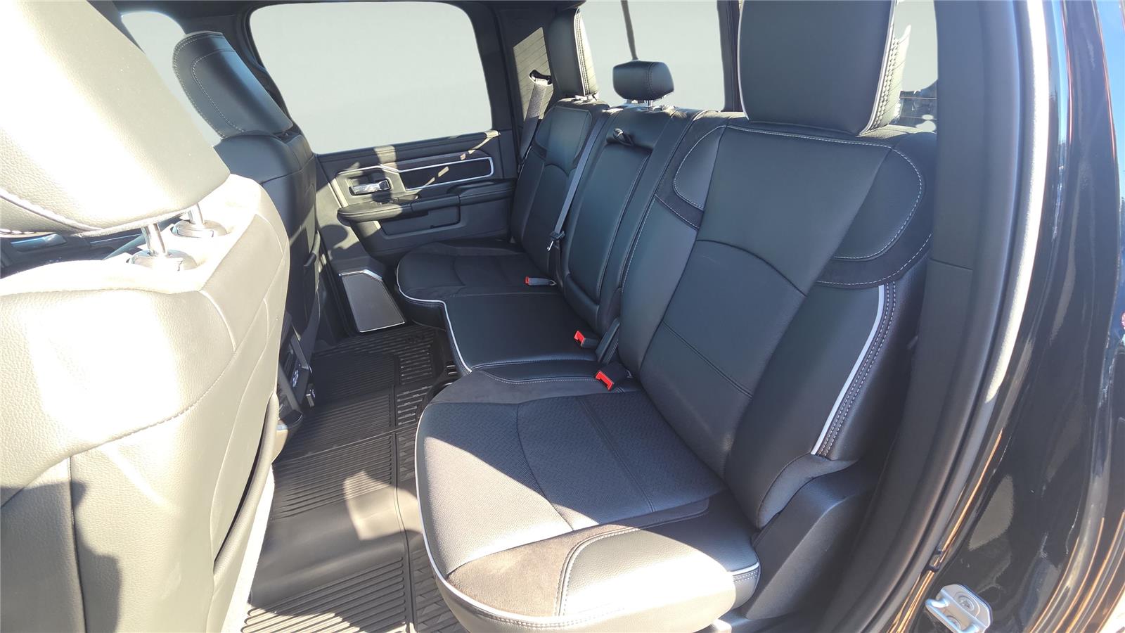 2026 Ram 3500 Laramie photo 4