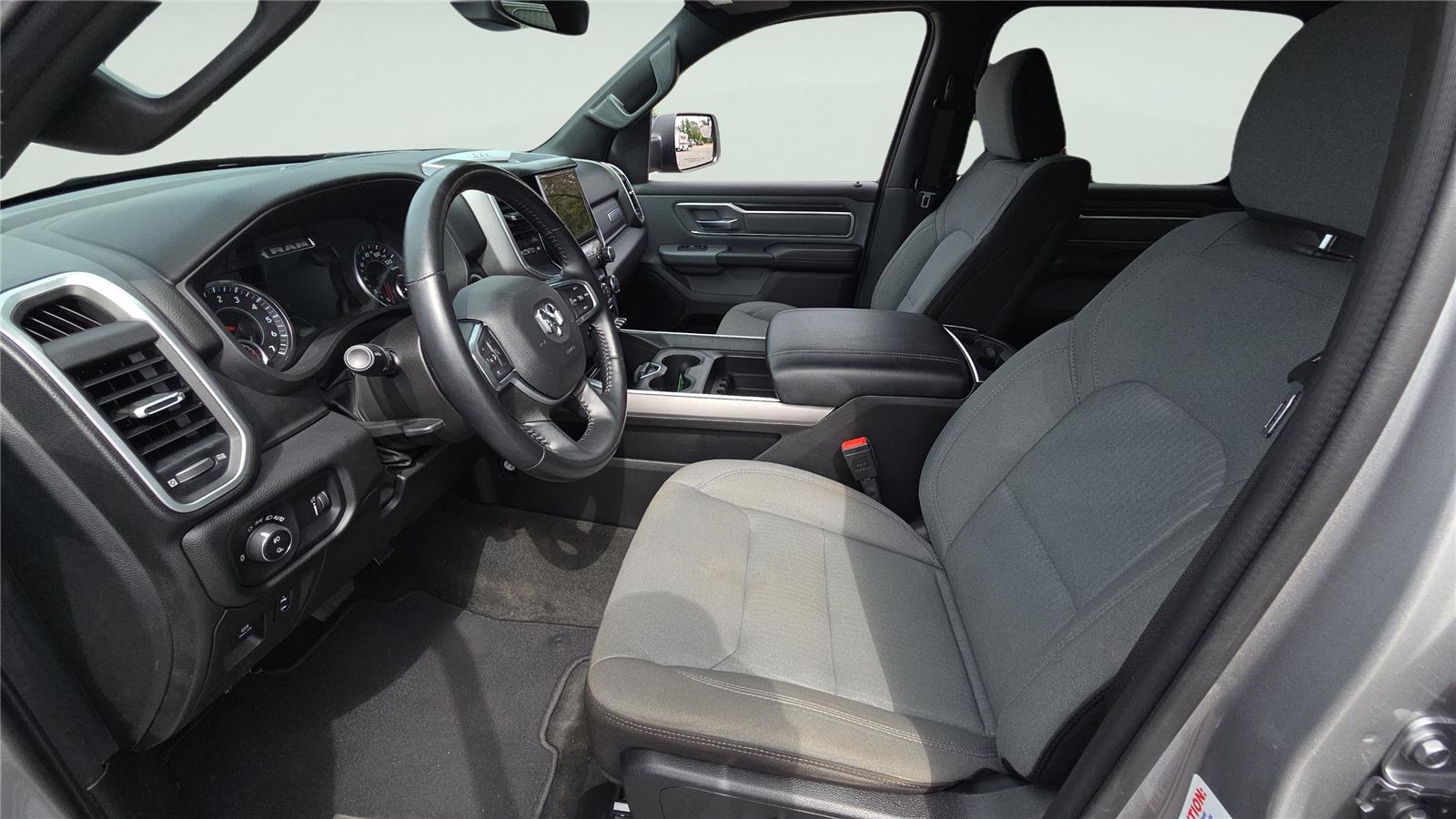 2022 Ram 1500 Big Horn photo 3