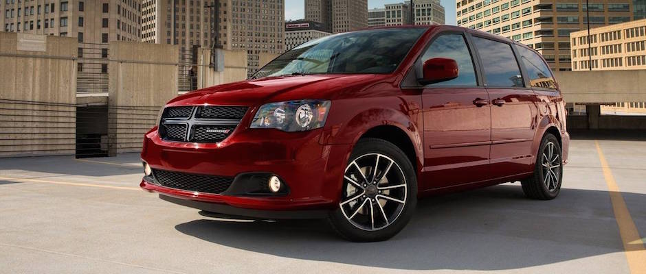 2019 Dodge Grand Caravan SE vs. SE Plus 