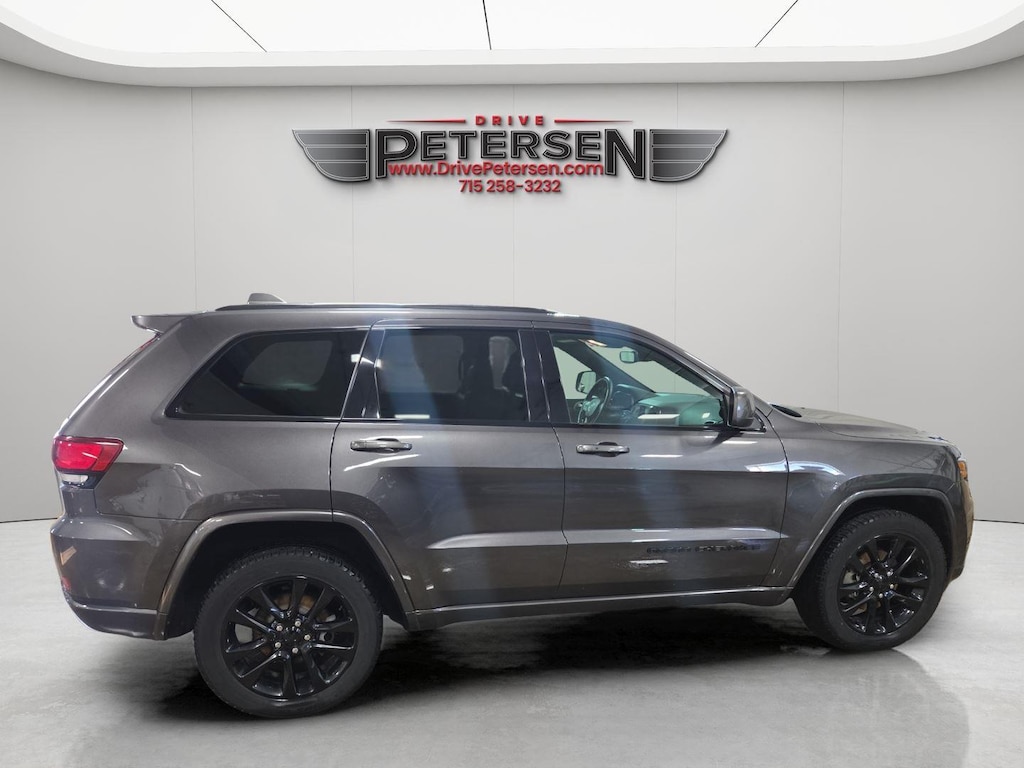 Used 2019 Jeep Grand Cherokee Altitude SUV