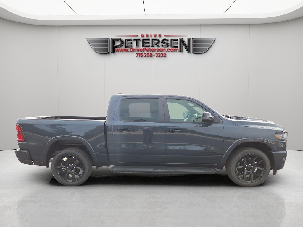 New 2026 Ram 1500 LARAMIE CREW CAB 4X4 5'7 BOX Pickup