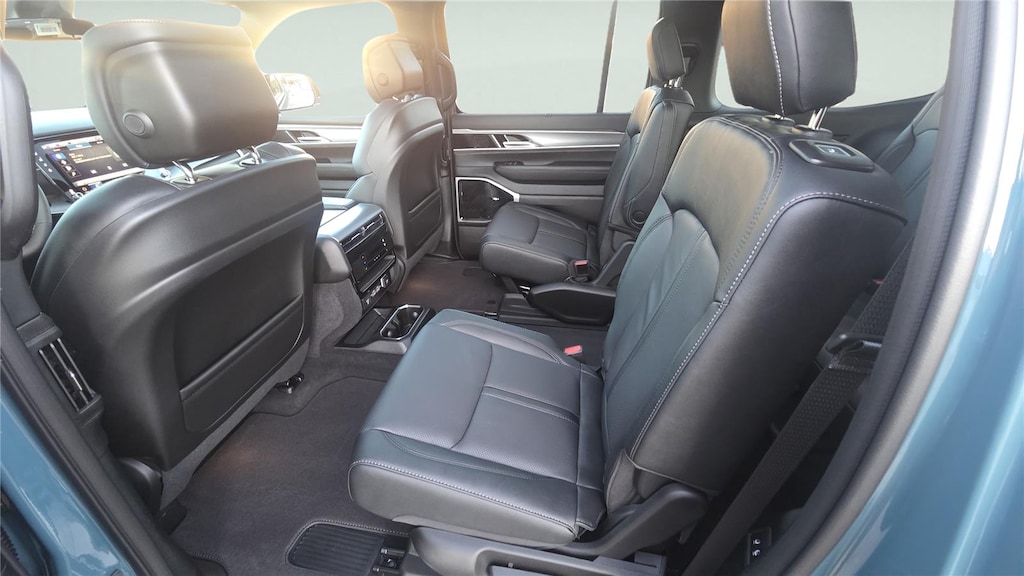 New 2026 Jeep Grand Wagoneer LIMITED RESERVE 4X4 Sport Utility