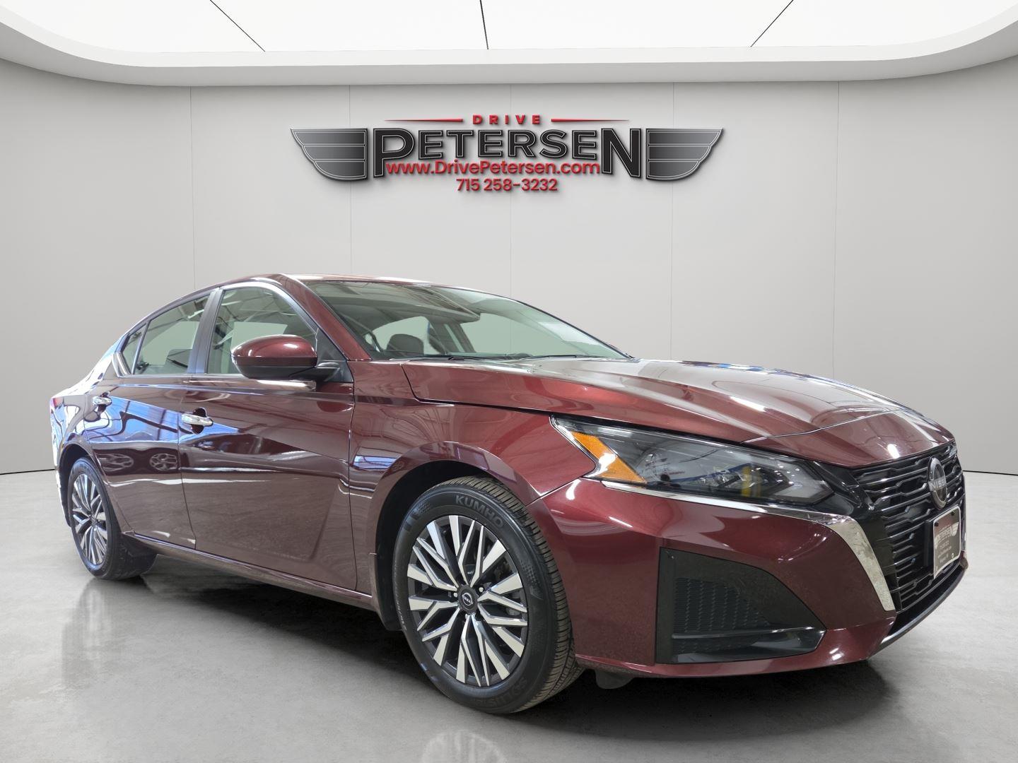 2024 Nissan Altima SV