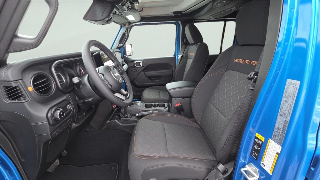 New 2026 Jeep Gladiator MOJAVE 4X4 Pickup