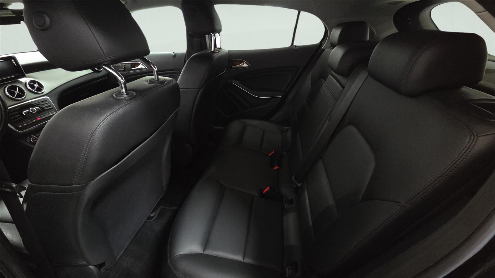 2015 Mercedes Benz GLA 250 photo 4