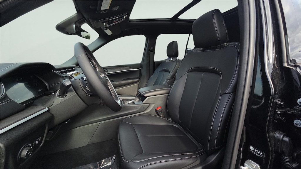 New 2025 Jeep Grand Cherokee LIMITED 4X4 Sport Utility