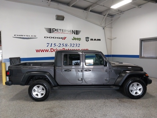 Used 2020 Jeep Gladiator Sport S with VIN 1C6HJTAG5LL154758 for sale in Waupaca, WI