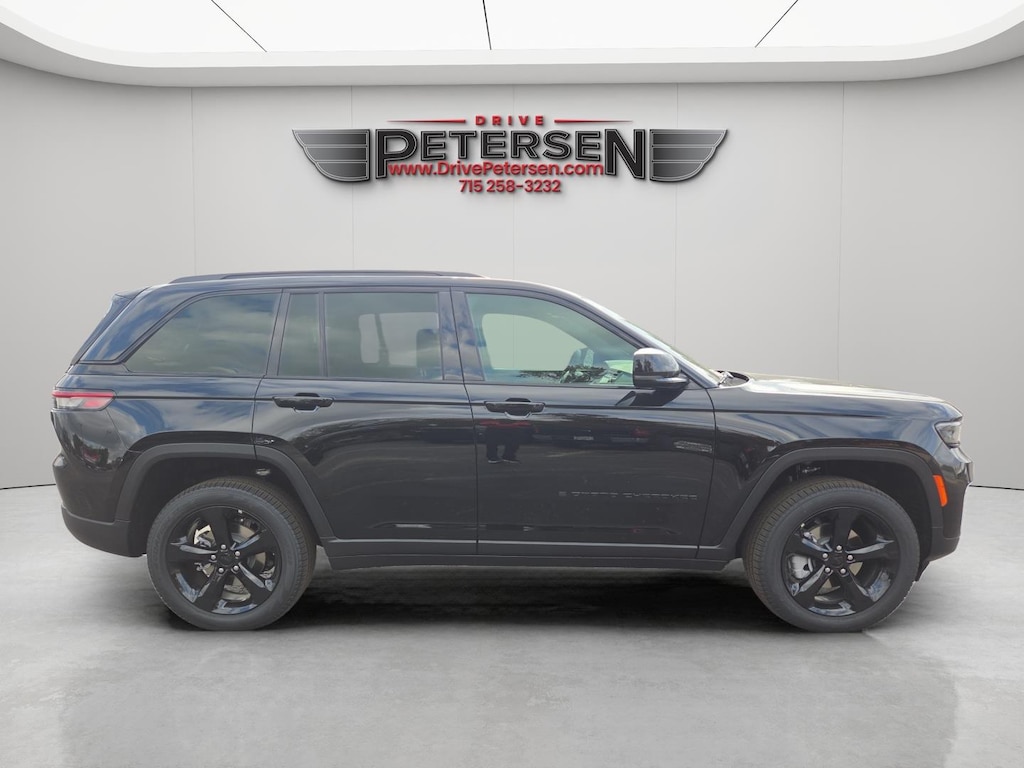New 2025 Jeep Grand Cherokee LIMITED 4X4 Sport Utility