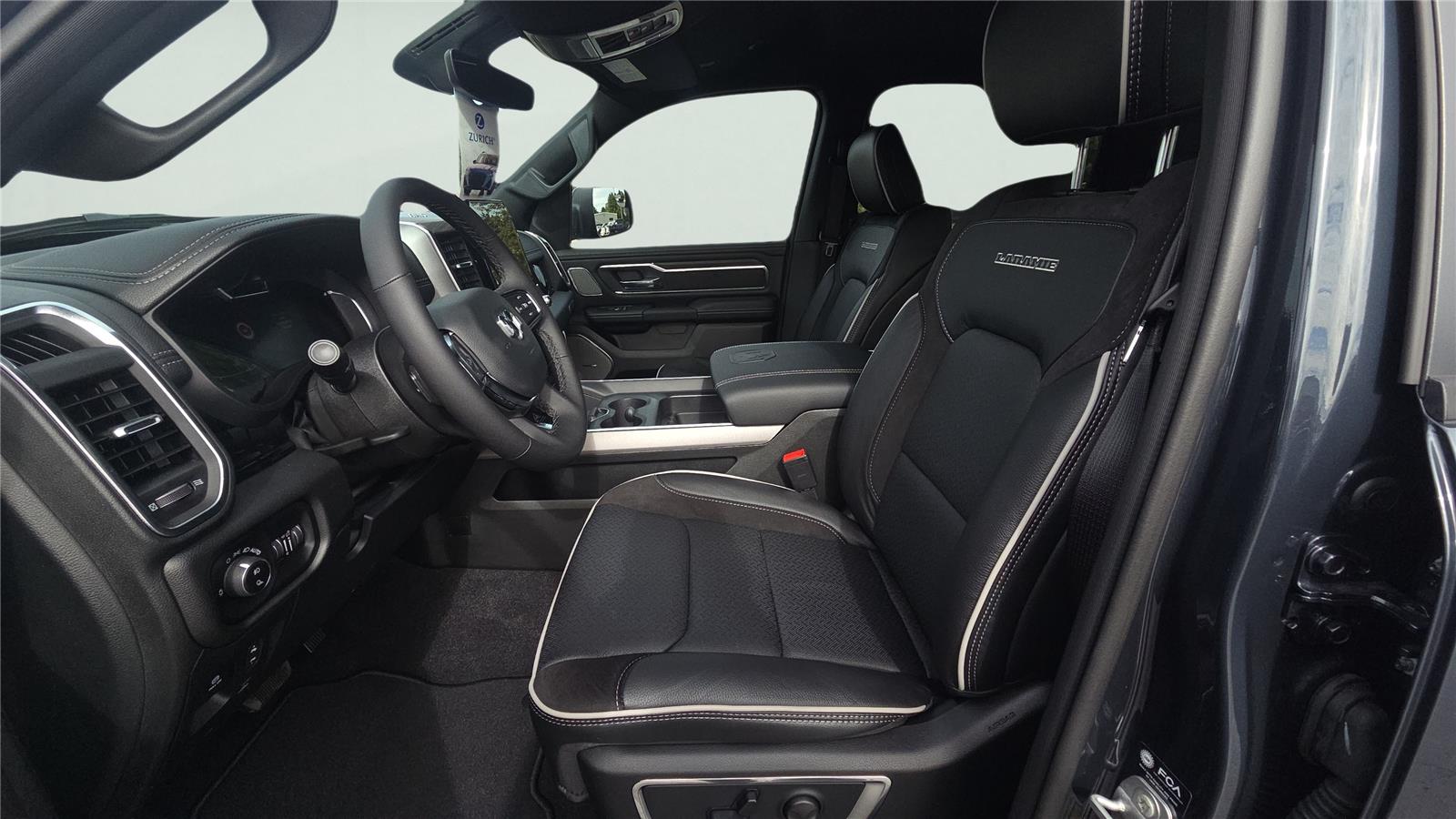 2026 Ram 1500 Laramie photo 2