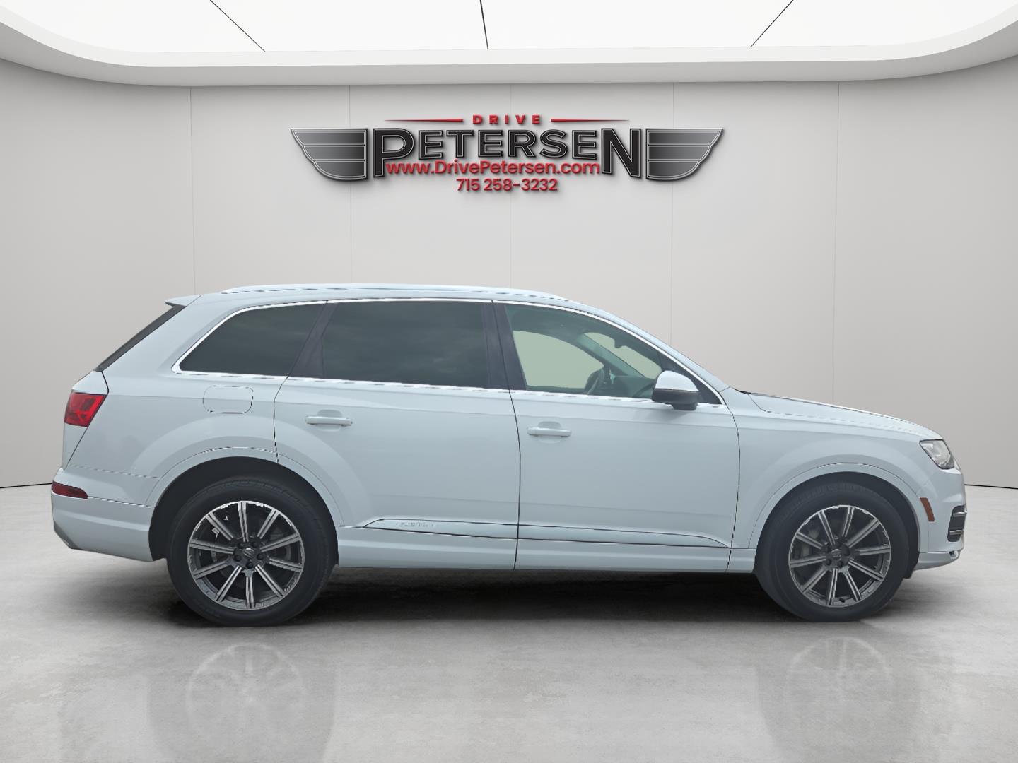 Used 2018 Audi Q7 Prestige with VIN WA1VAAF76JD027723 for sale in Waupaca, WI