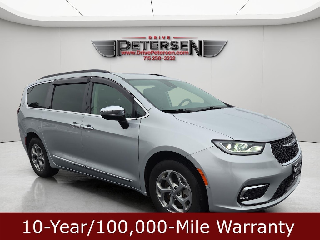 Used 2023 Chrysler Pacifica Limited Van