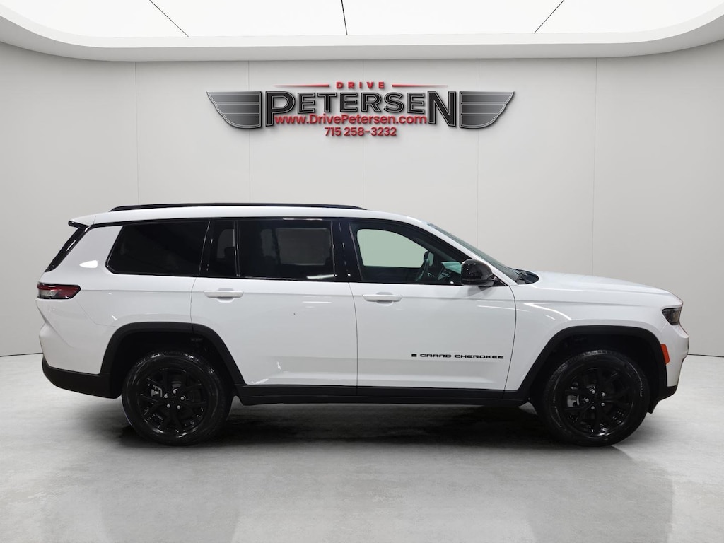 New 2025 Jeep Grand Cherokee L ALTITUDE X 4X4 Sport Utility