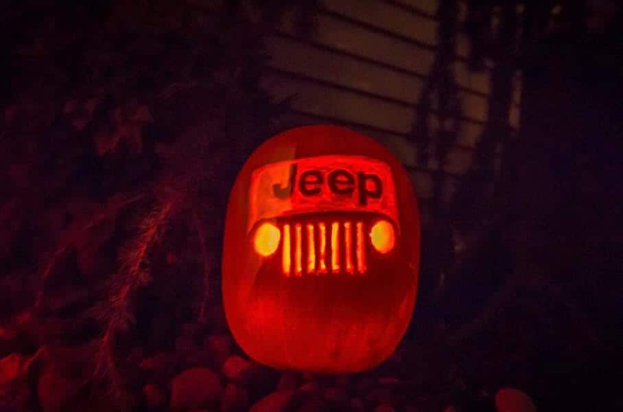 Pumpking carving of the Jeep logo