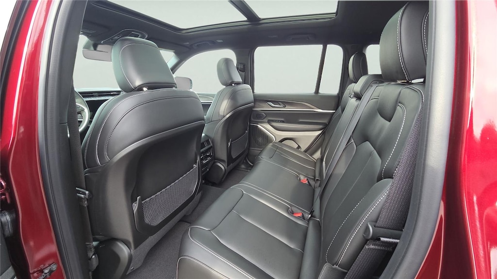 New 2026 Jeep Grand Cherokee LIMITED 4X4 Sport Utility