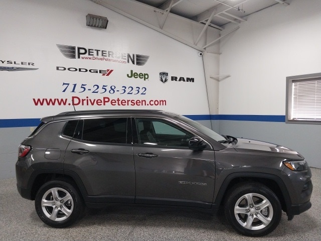 Certified 2024 Jeep Compass Latitude with VIN 3C4NJDBN0RT592924 for sale in Waupaca, WI