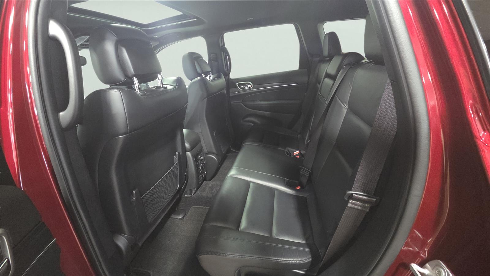 2021 Jeep Grand Cherokee Limited photo 3