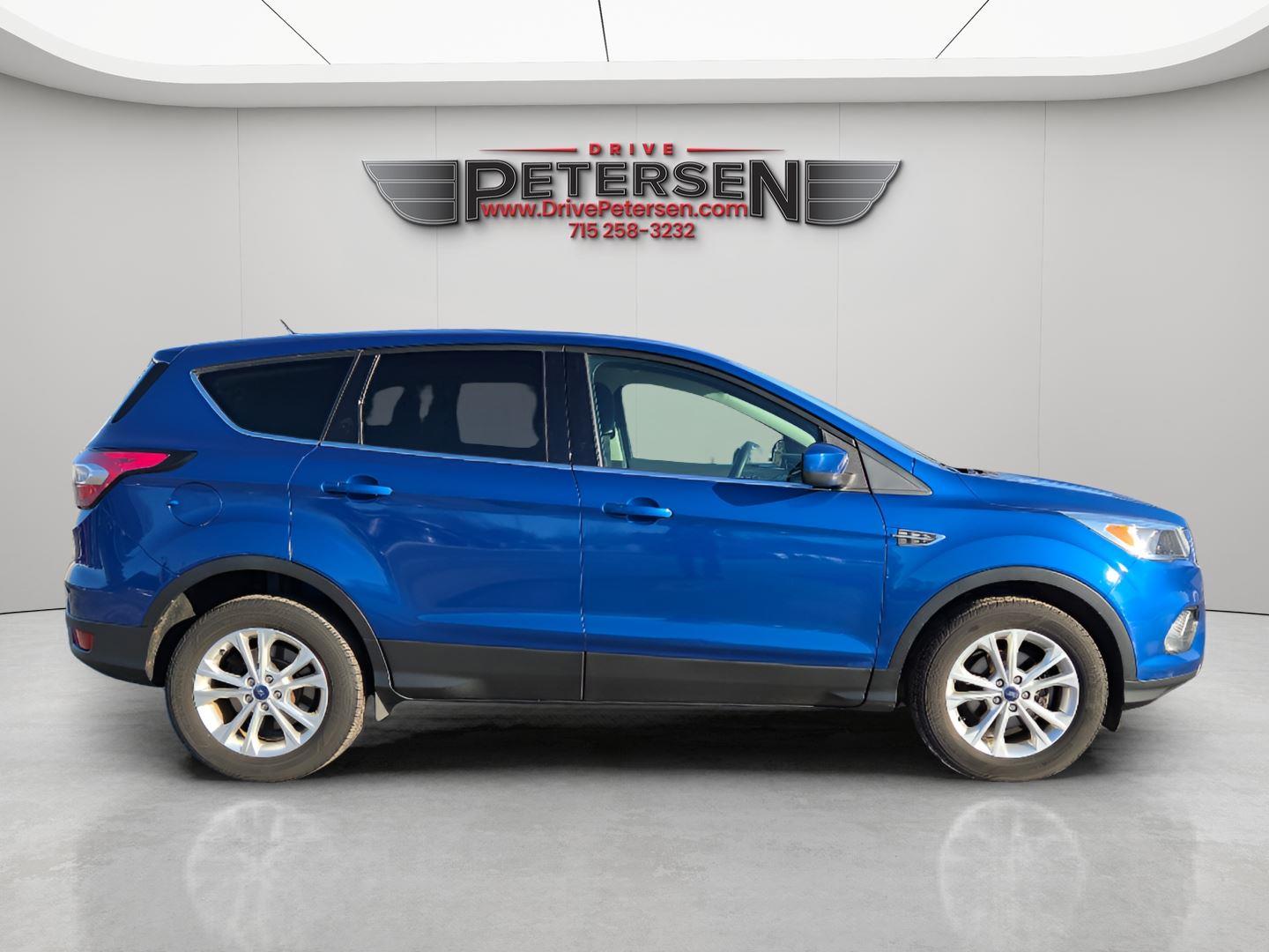 Used 2017 Ford Escape SE with VIN 1FMCU0GD2HUB87798 for sale in Waupaca, WI