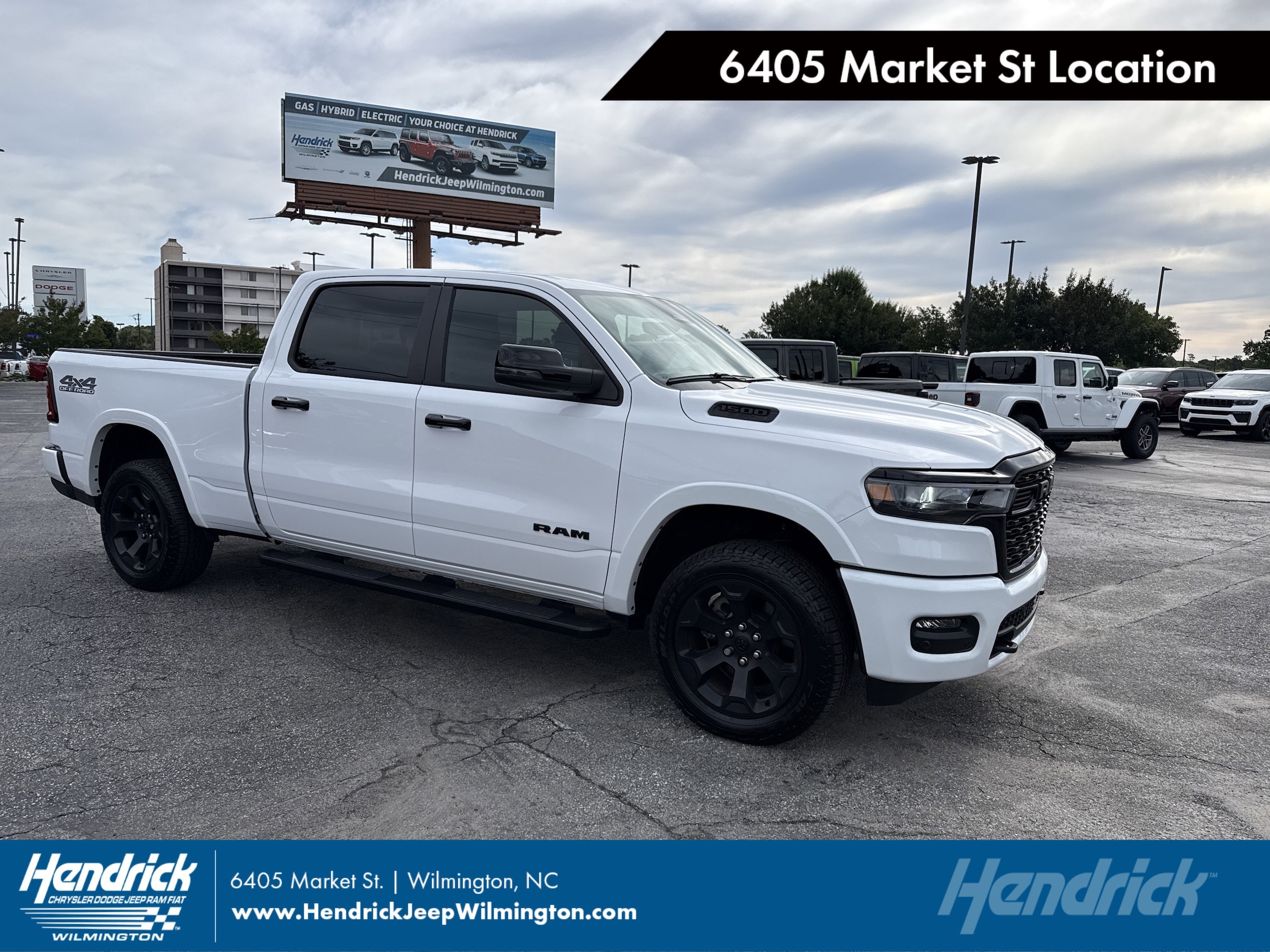 2025 RAM 1500 Big Horn/Lone Star 4x4 Crew Cab 6'4's photo