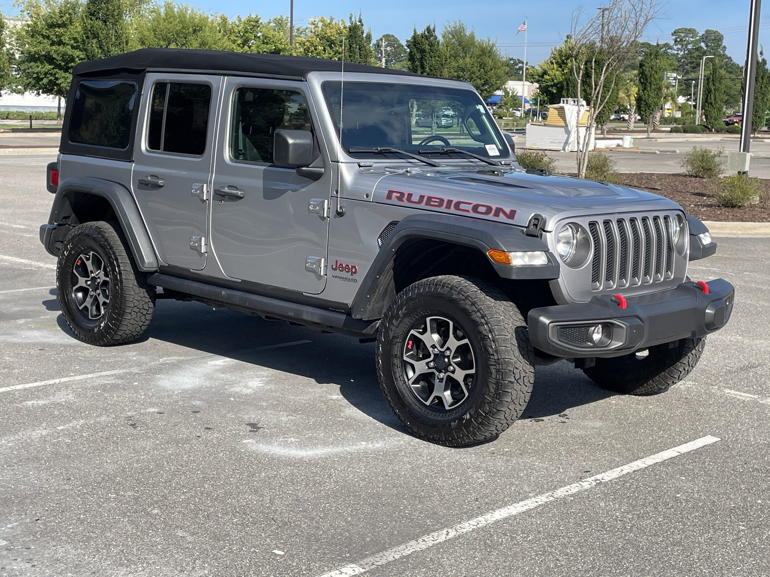 2018 Jeep Wrangler Unlimited Rubicon photo 2
