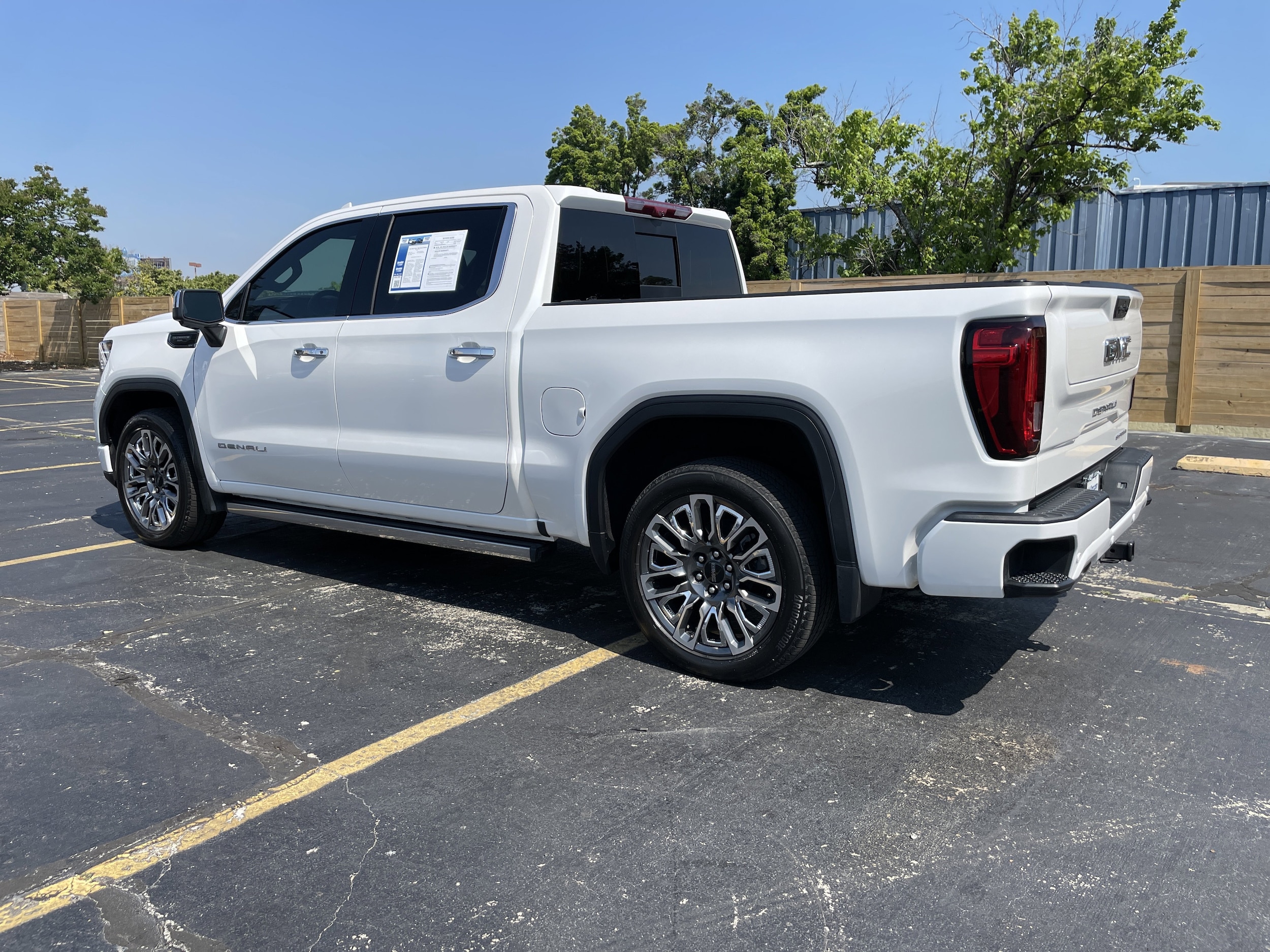 2024 GMC Sierra 1500 Denali Ultimate photo 6