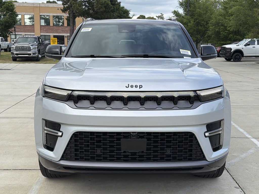 New 2026 Jeep Grand Wagoneer Summit Reserve Sport Utility