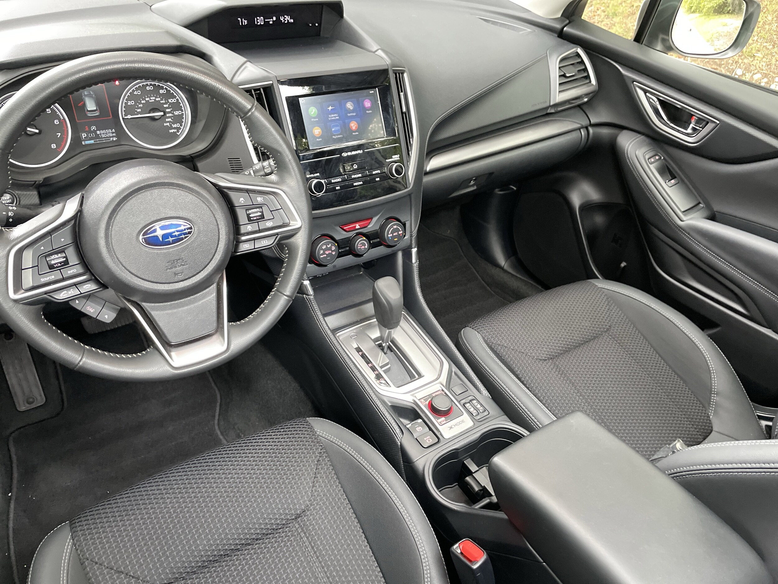 2024 Subaru Forester Premium Base photo 2