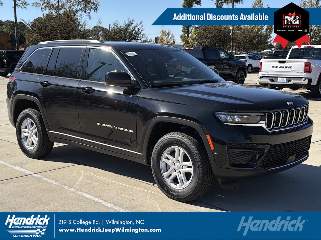 New 2025 Jeep Grand Cherokee Laredo Sport Utility
