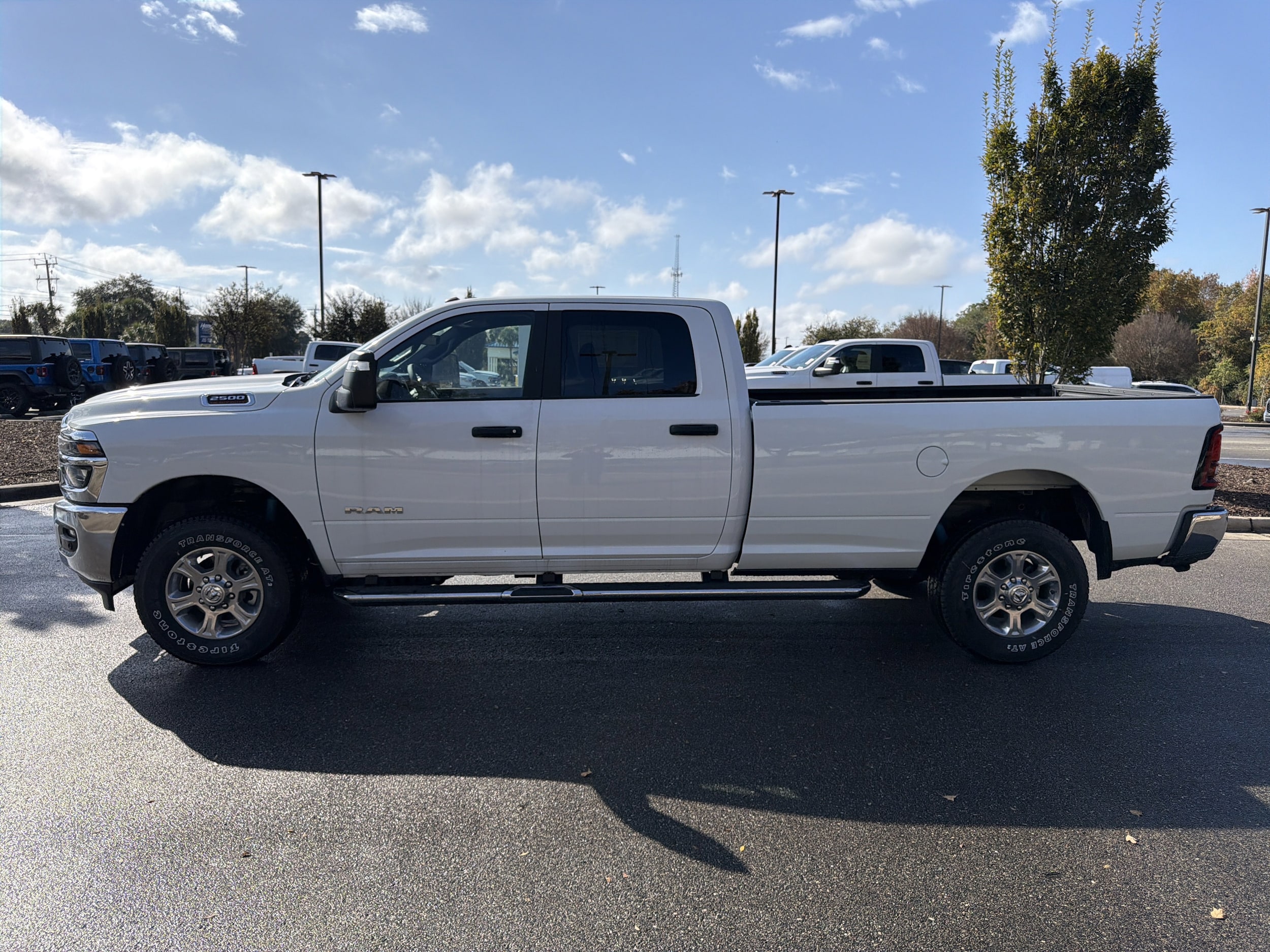 2025 Ram 2500 Big Horn photo 4