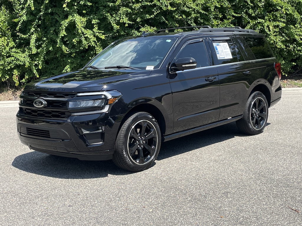 Used 2024 Ford Expedition Limited SUV