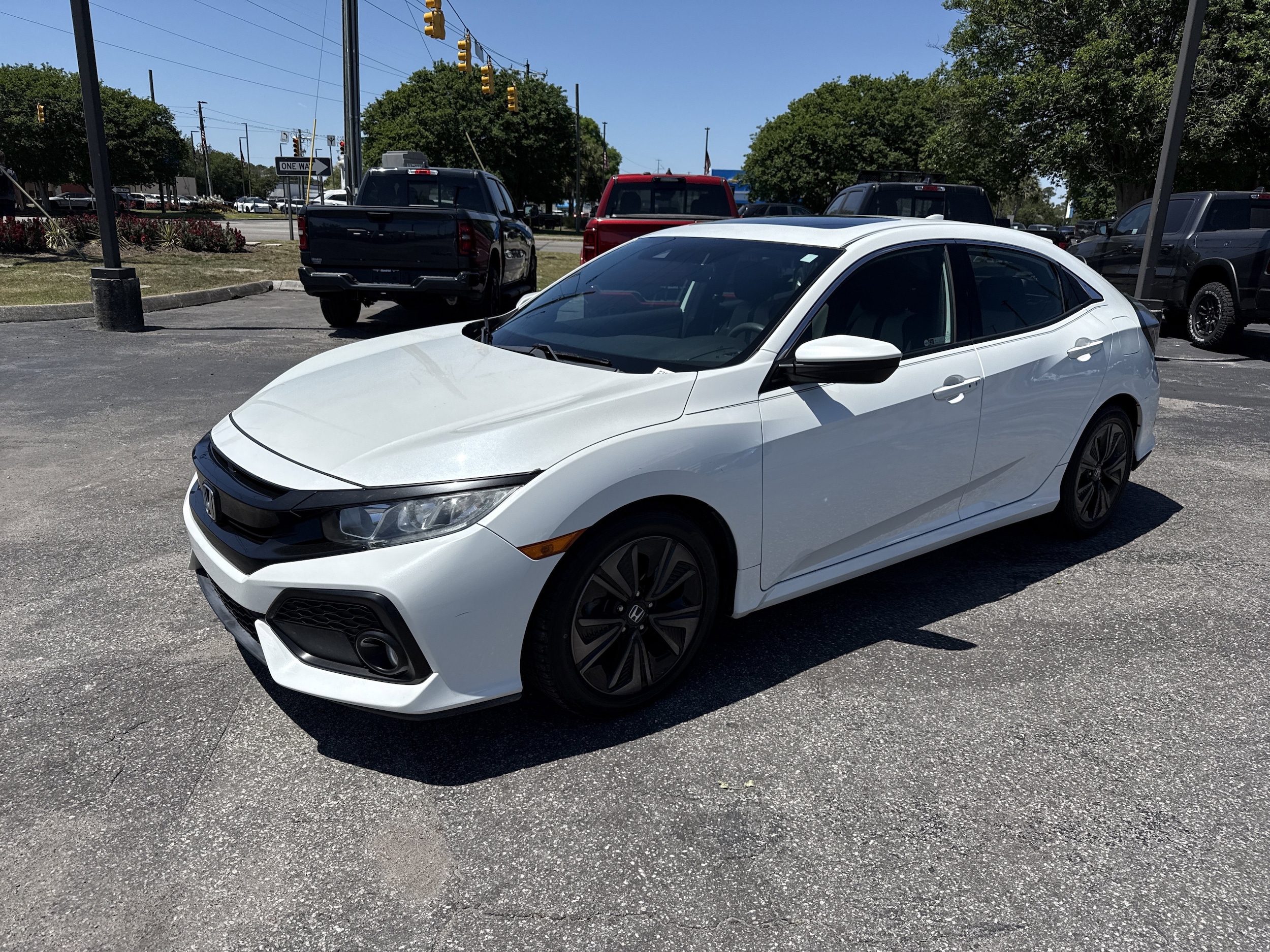 2019 Honda Civic EX photo 4