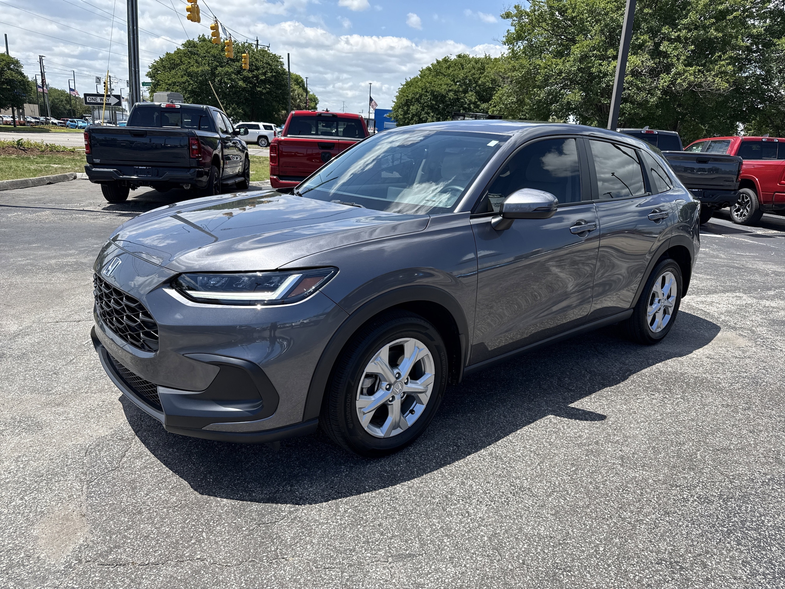 2024 Honda HR-V LX photo 4