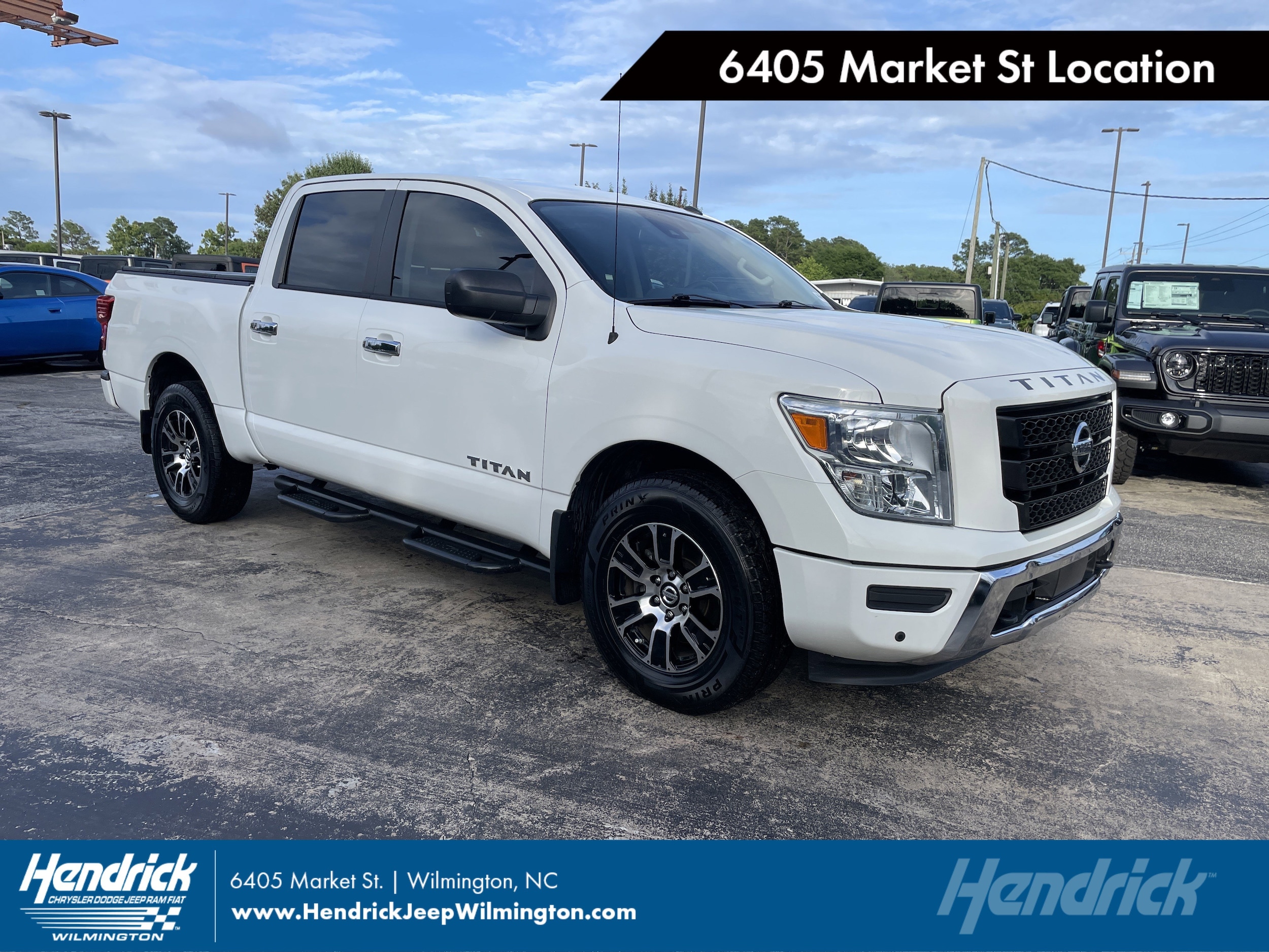Nissan Titan SV