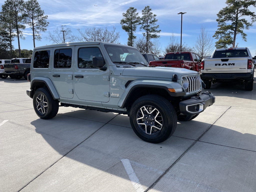 Used 2024 Jeep Wrangler Sahara SUV
