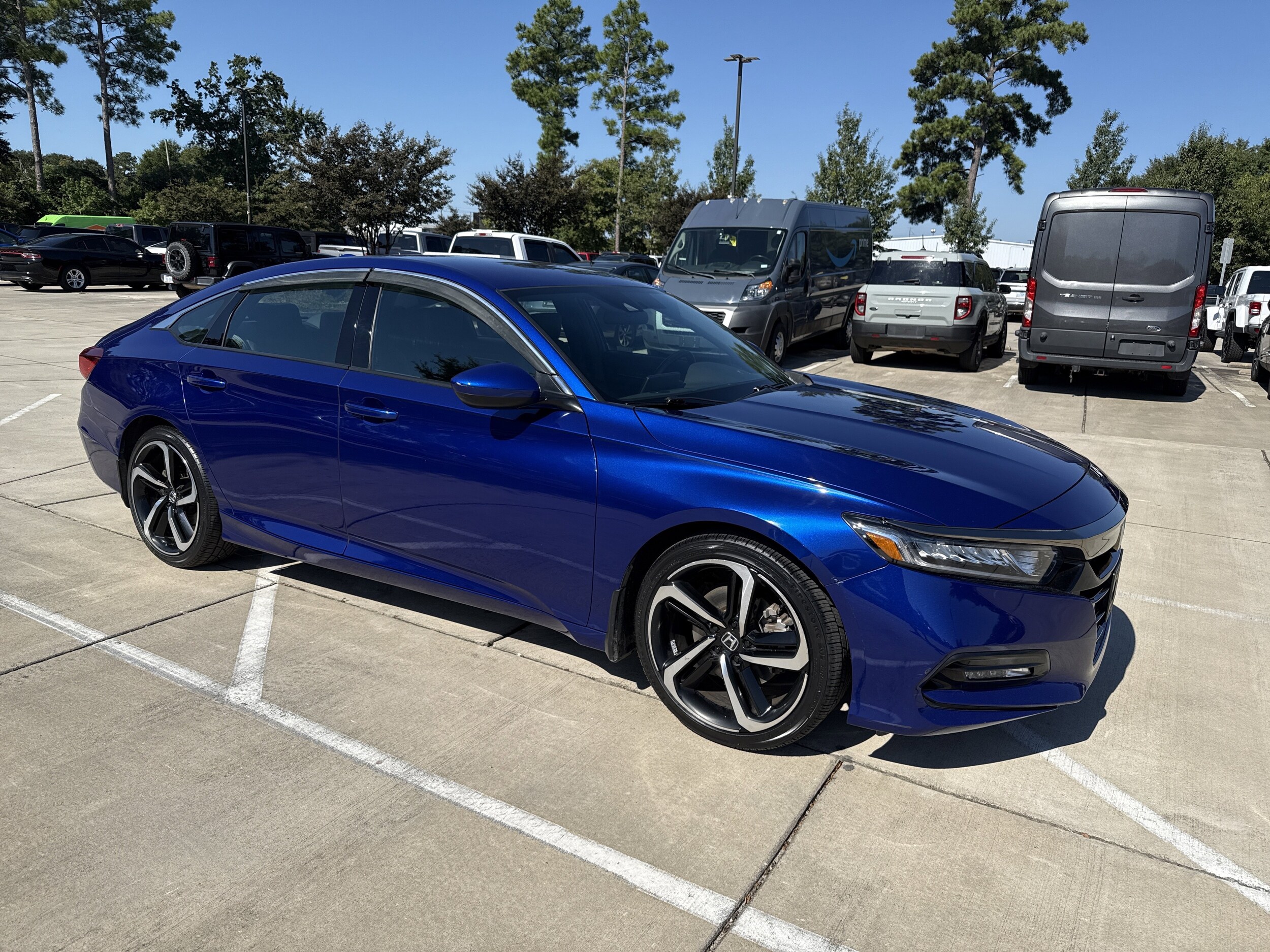 2018 Honda Accord Sport 1.5T photo 2