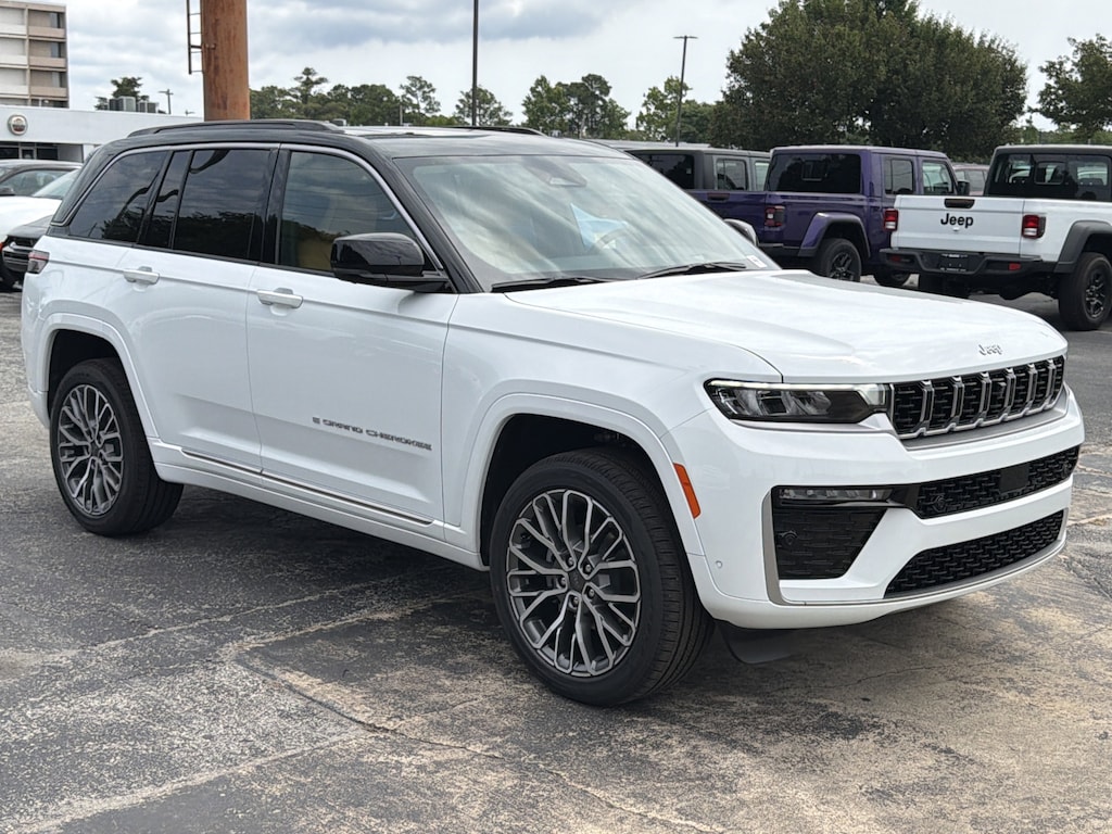 New 2026 Jeep Grand Cherokee Summit Sport Utility