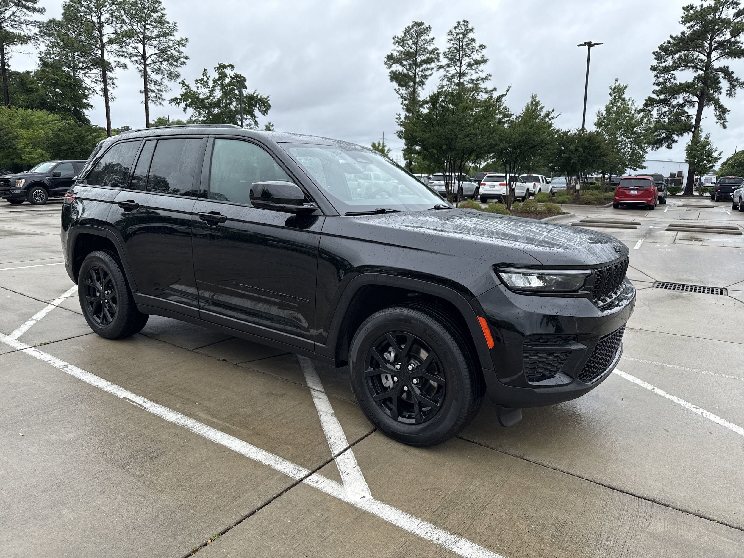 Used 2024 Jeep Grand Cherokee Altitude with VIN 1C4RJHAG6RC108696 for sale in Wilmington, NC