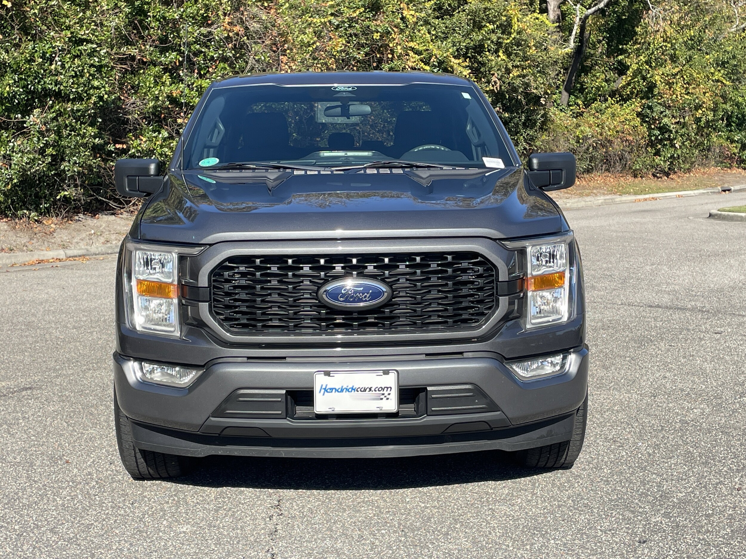 2022 Ford F-150 XL photo 2