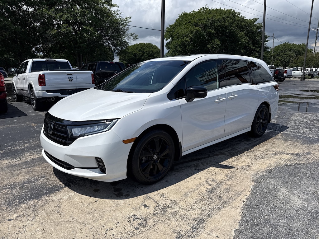 Used 2023 Honda Odyssey Sport Van