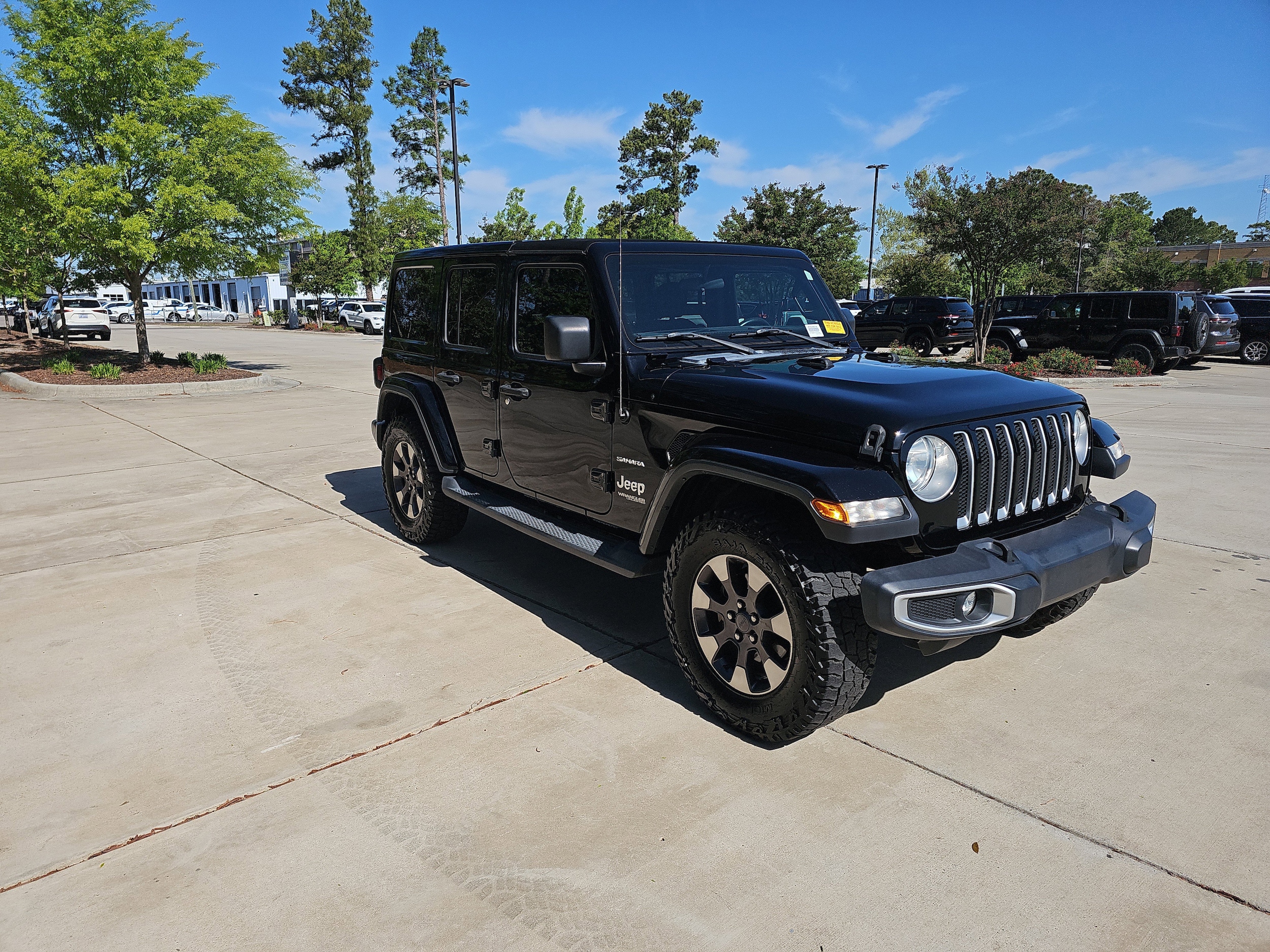 Used 2018 Jeep All-New Wrangler Unlimited Sahara with VIN 1C4HJXENXJW182320 for sale in Wilmington, NC