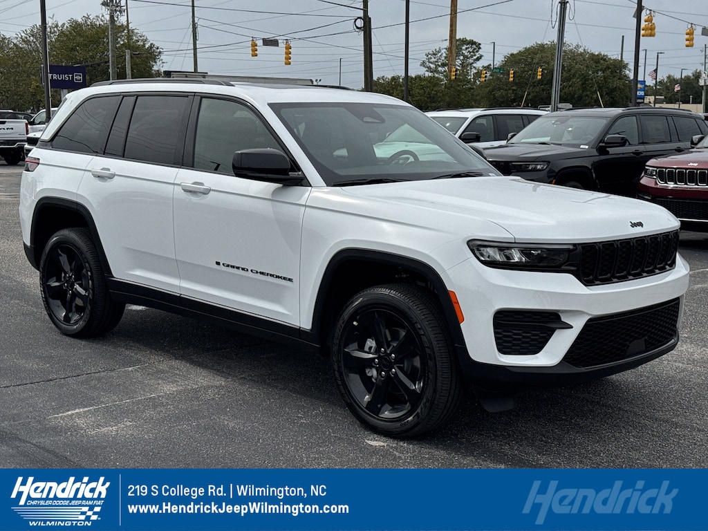 New 2025 Jeep Grand Cherokee Altitude X Sport Utility