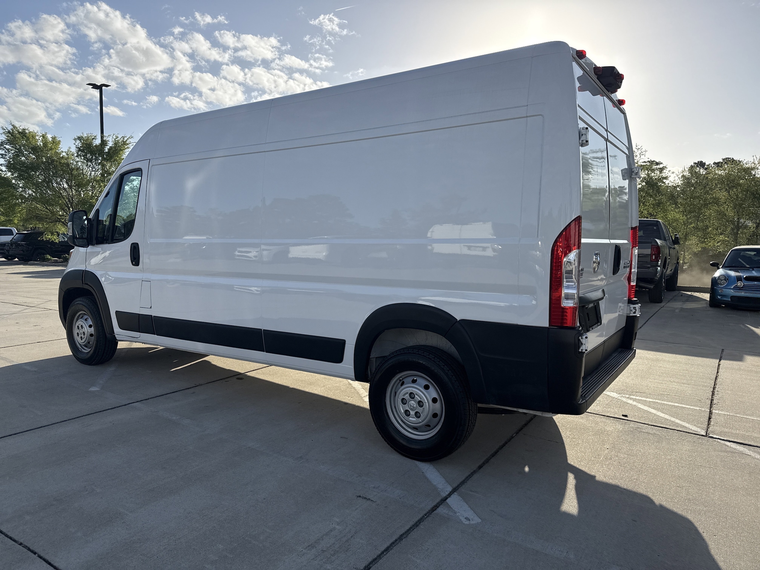 2023 Ram ProMaster 2500 photo 6