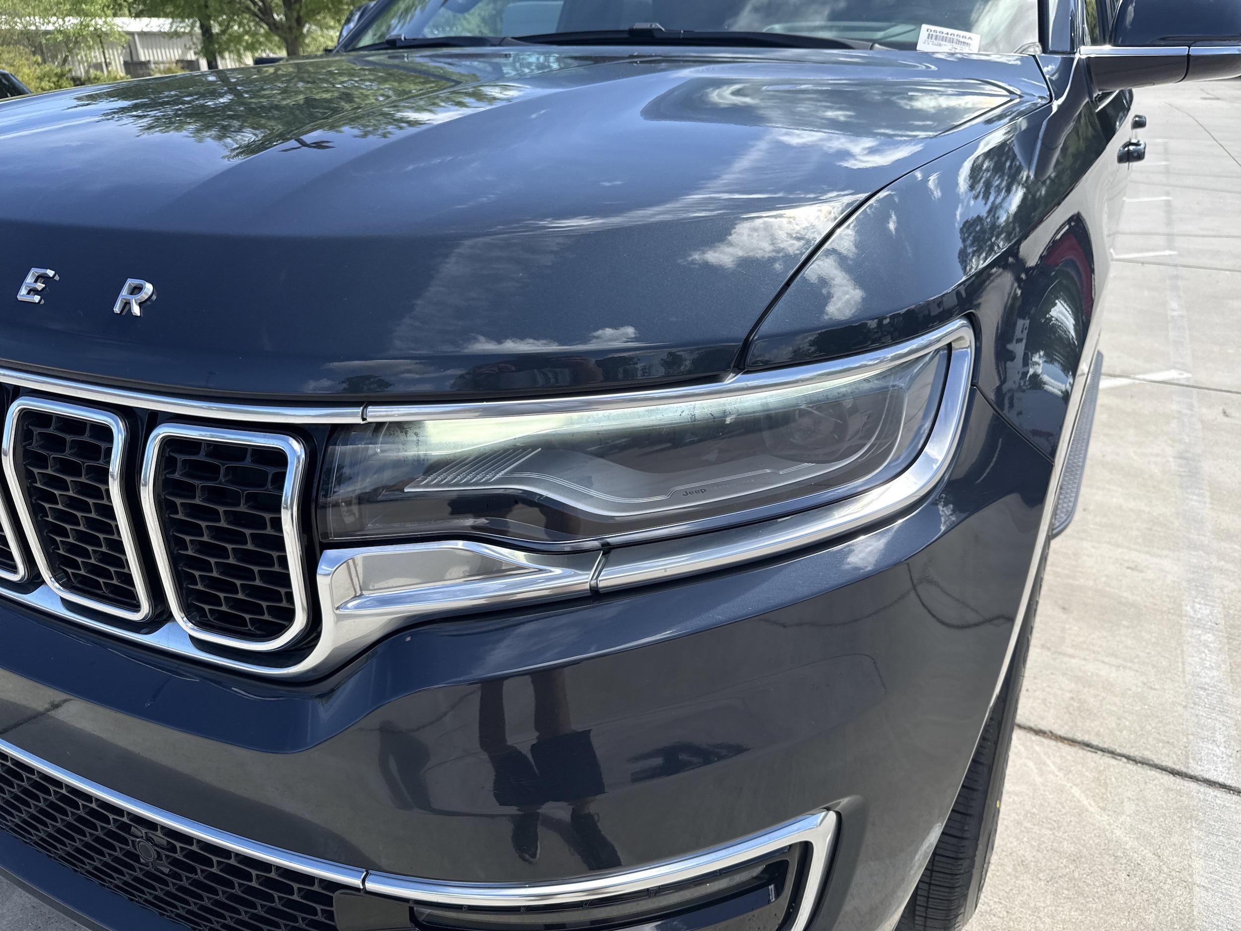 2022 Jeep Wagoneer Series III photo 4