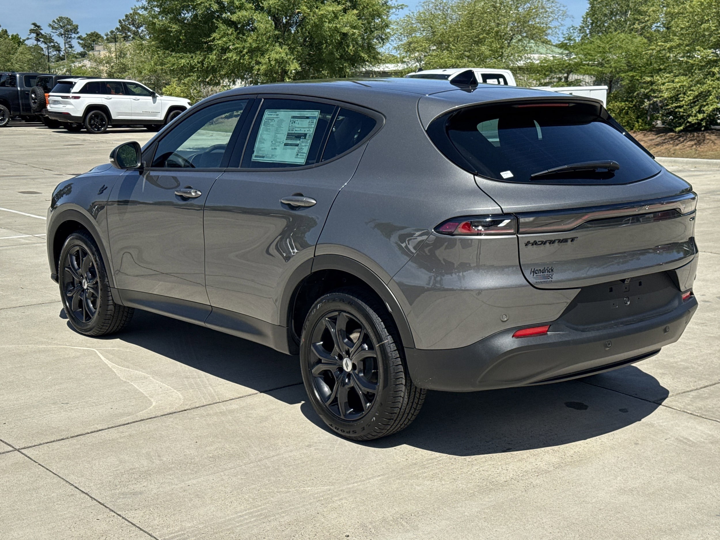 2025 Dodge Hornet GT photo 6